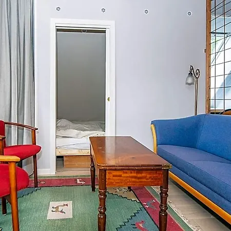 Otel Person In 2*